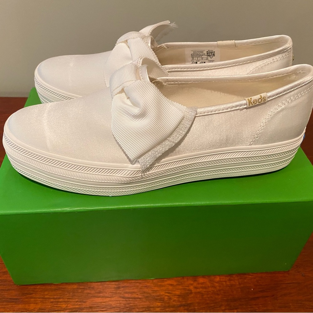 Brand new with box! 6.5 Kate Spade Keds